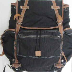 ELLINGTON Style #2187 Berlin Cargo Black Rucksack / Backpack